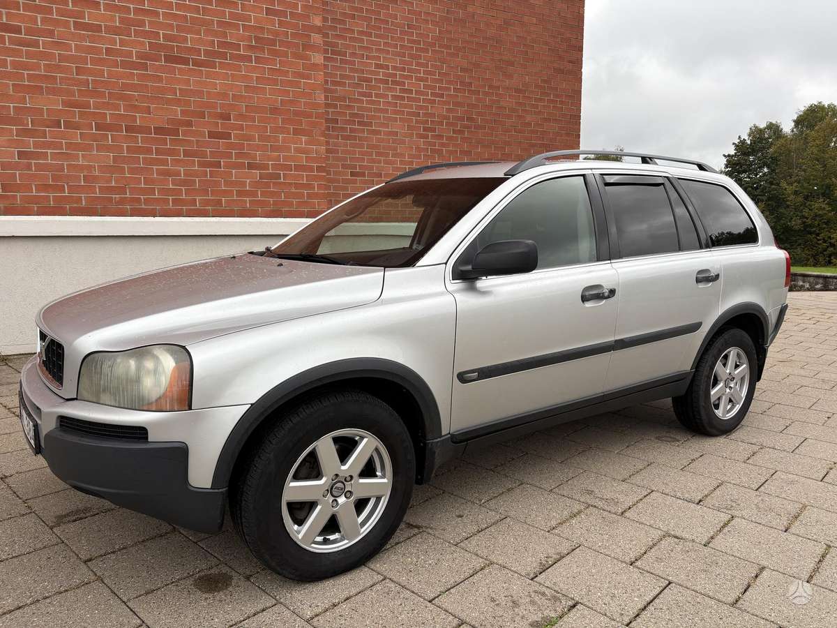 Volvo XC90 2005 — вигляд ззаду