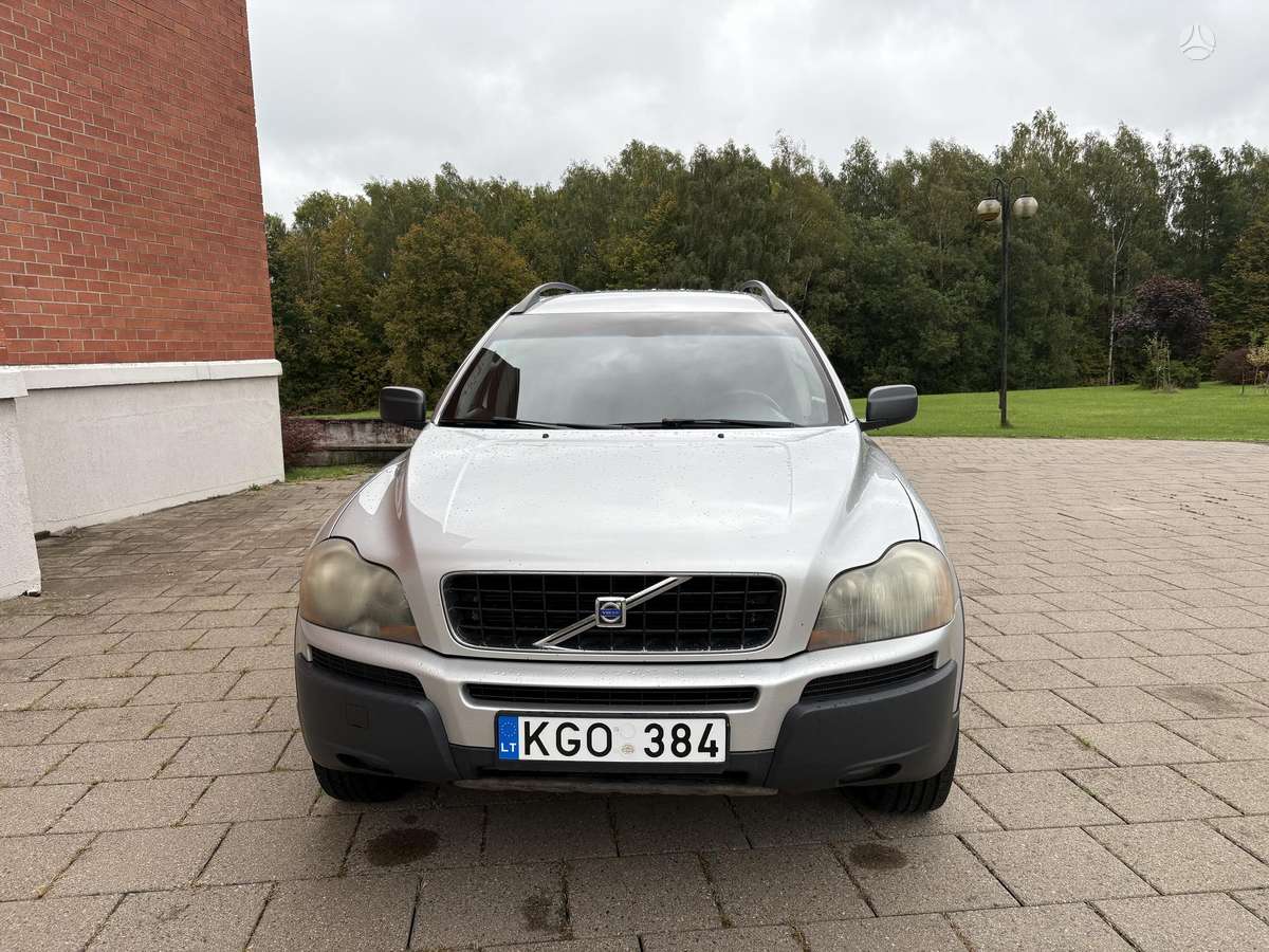 Volvo XC90 2005 — салон