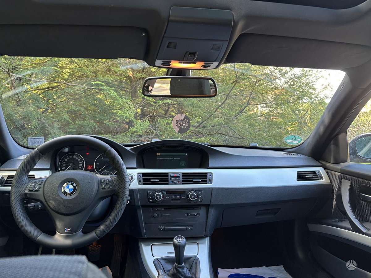 BMW 325 2006 — photo 15