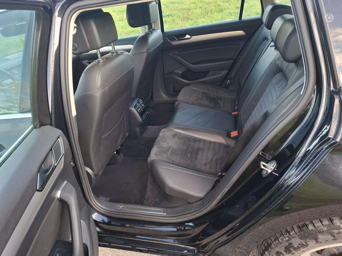 Volkswagen Passat 2015 — photo 15