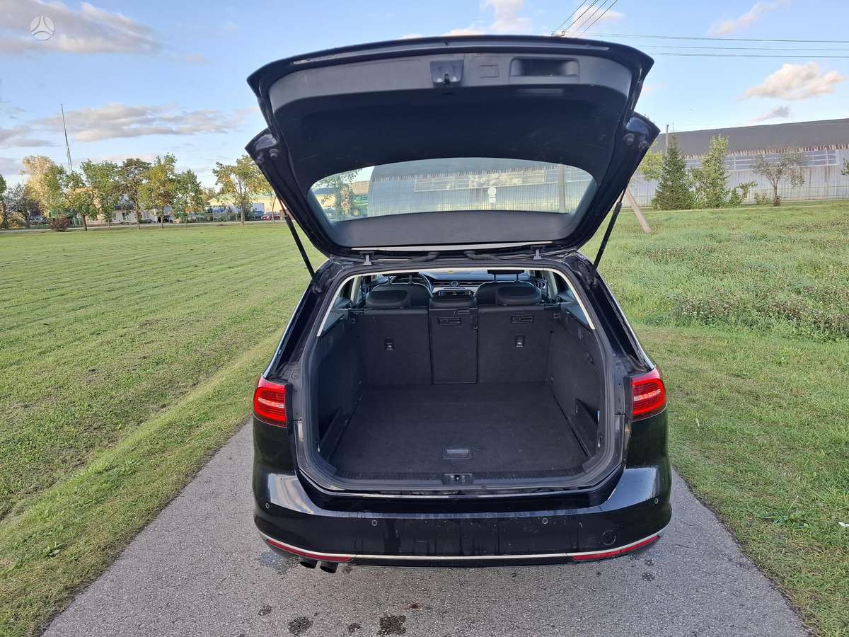 Volkswagen Passat 2015 — photo 17