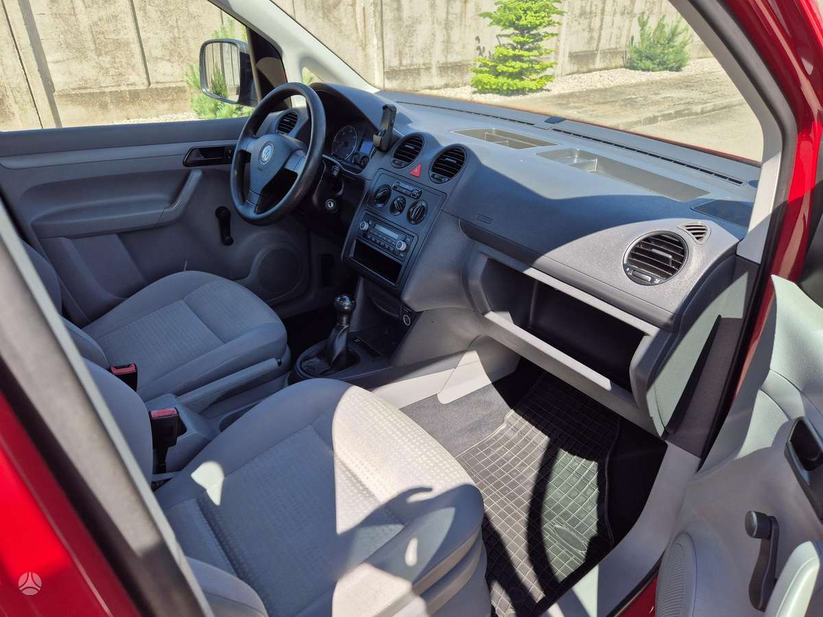 Volkswagen Caddy 2009 — photo 10