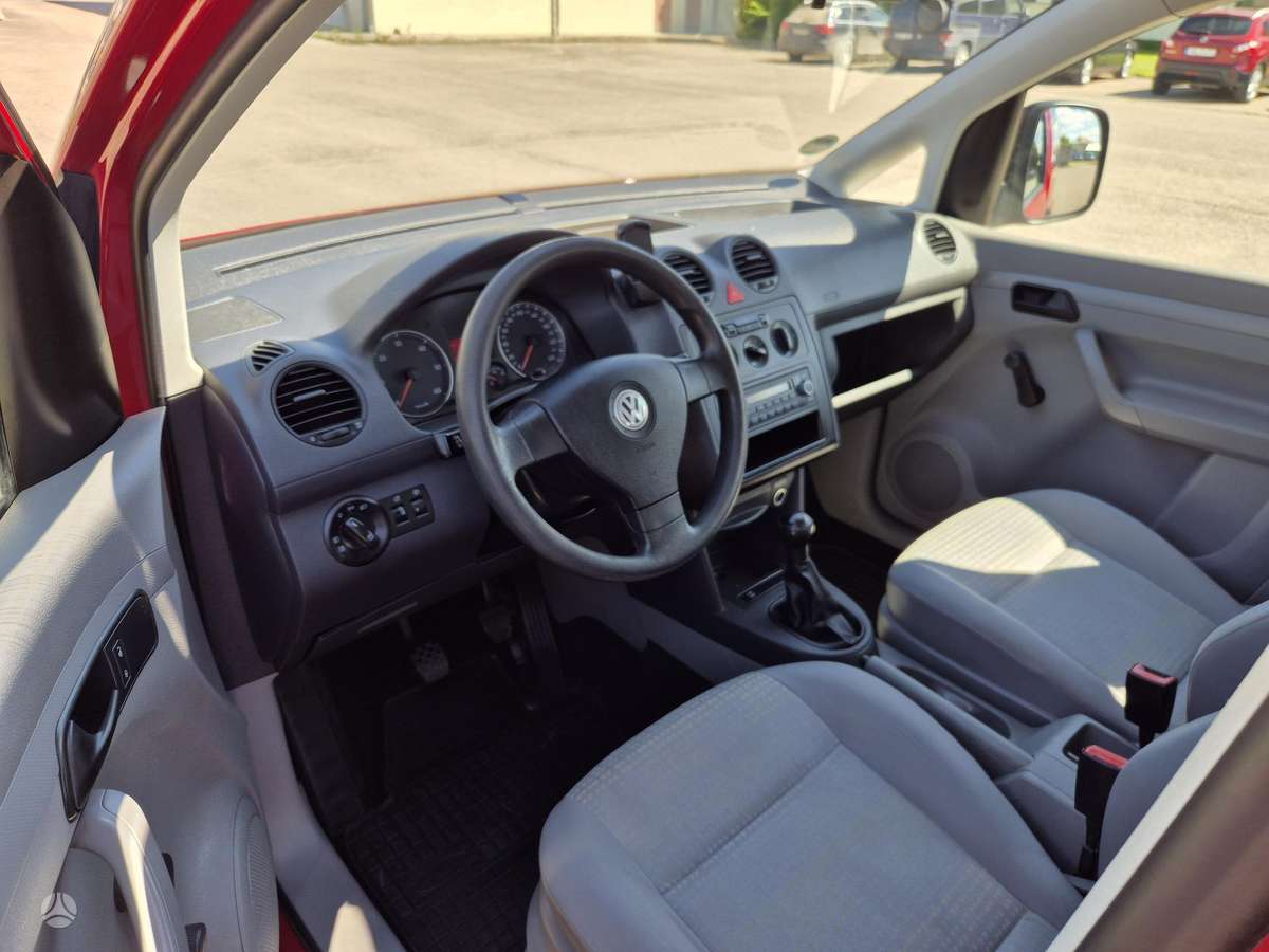 Volkswagen Caddy 2009 — photo 7