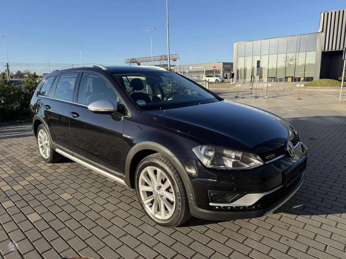 Volkswagen Golf, 2015