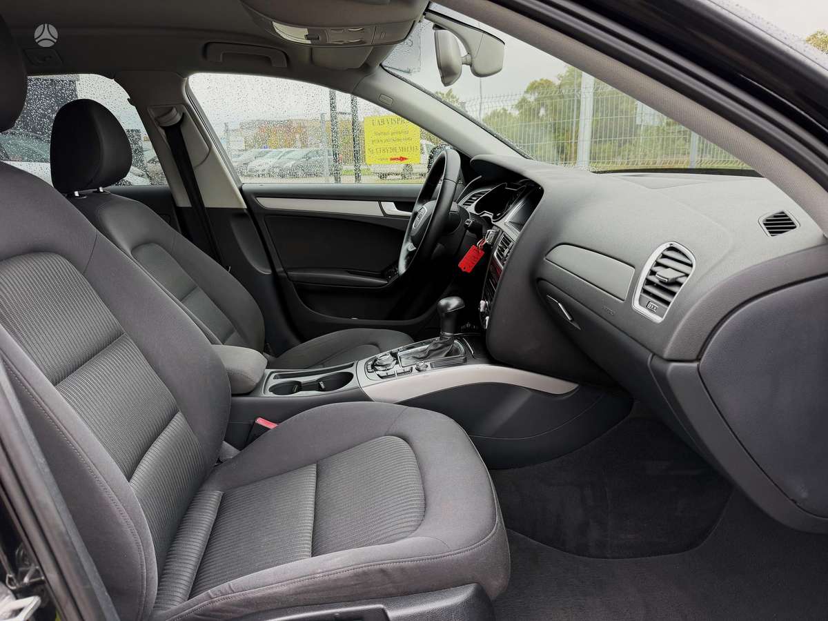 Audi A4 2013 — photo 13