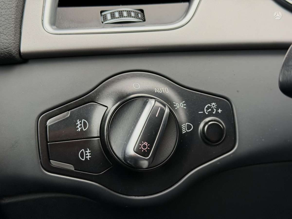 Audi A4 2013 — photo 23