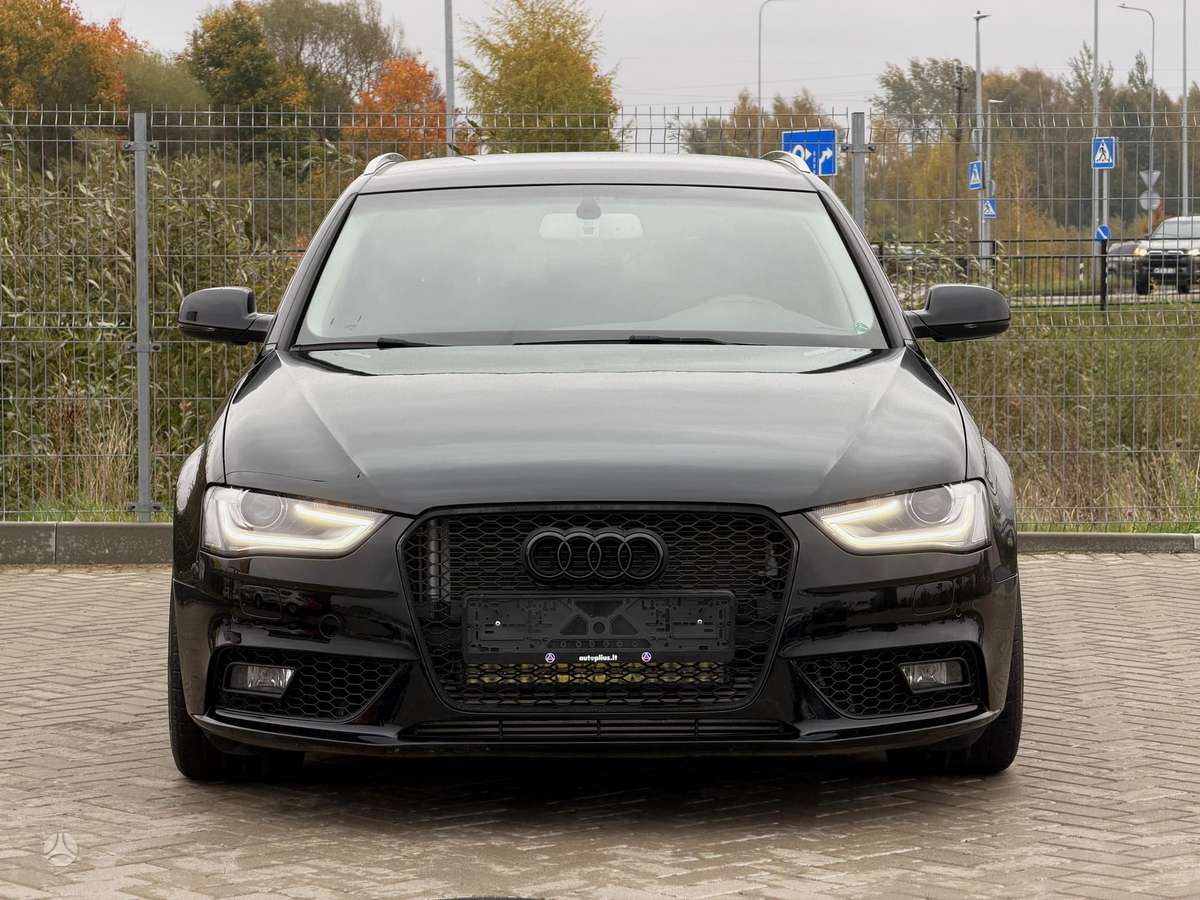 Audi A4 2013 — interior