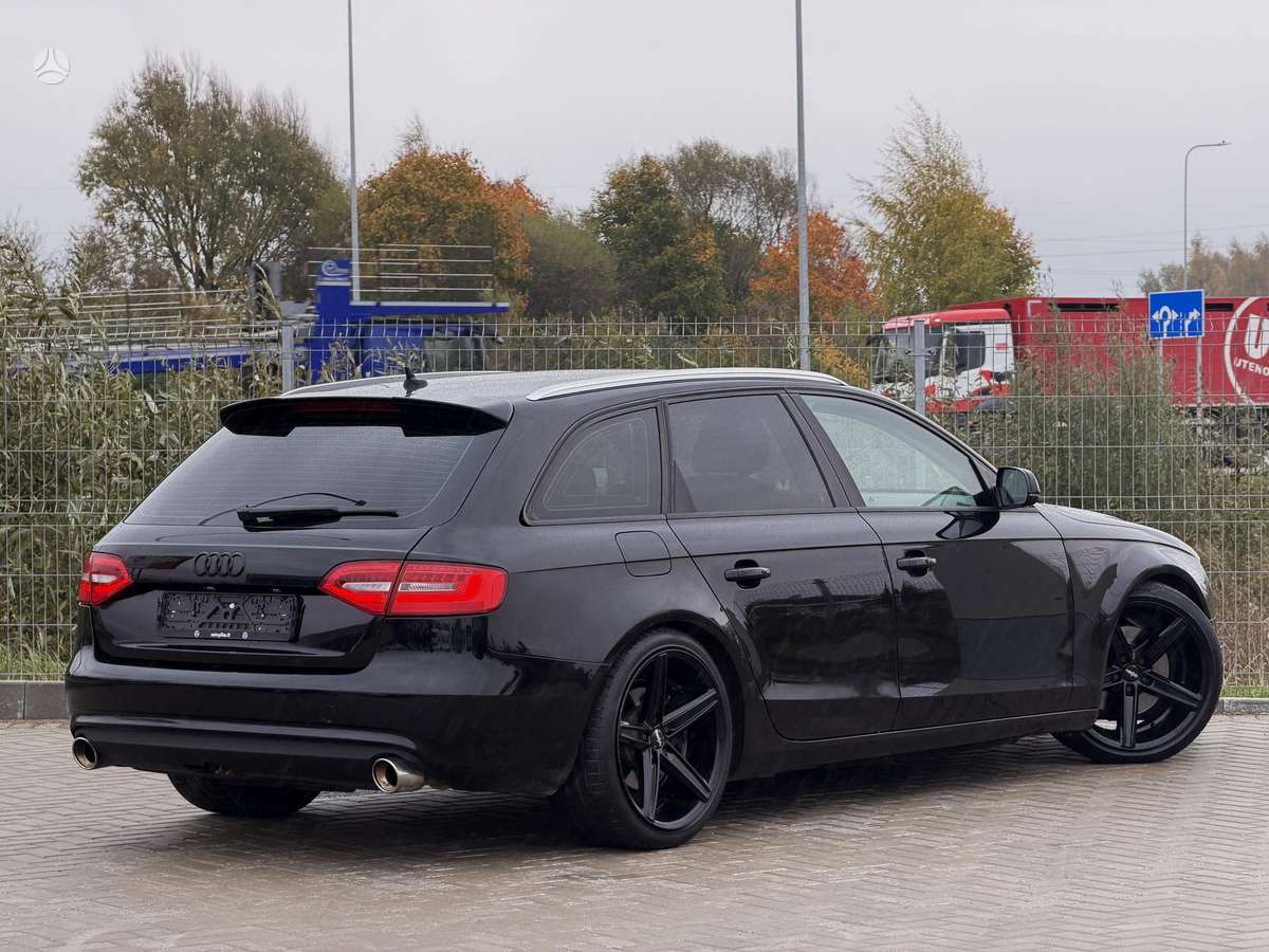 Audi A4 2013 — photo 8