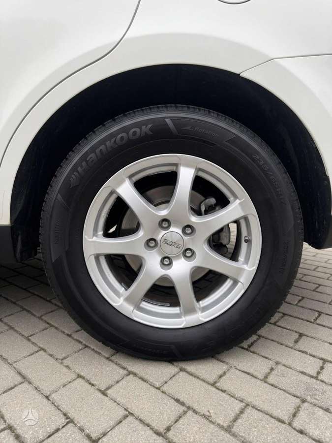 Hyundai Santa 2011 — photo 6