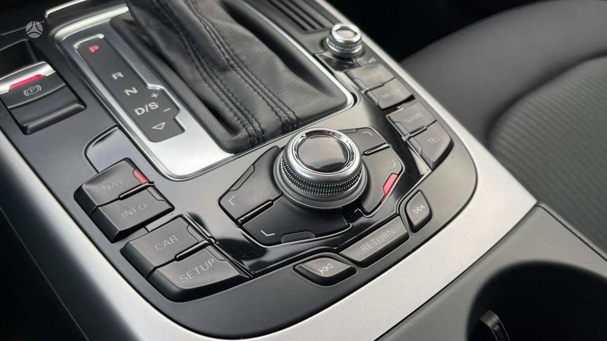 Audi A4 2013 — interior