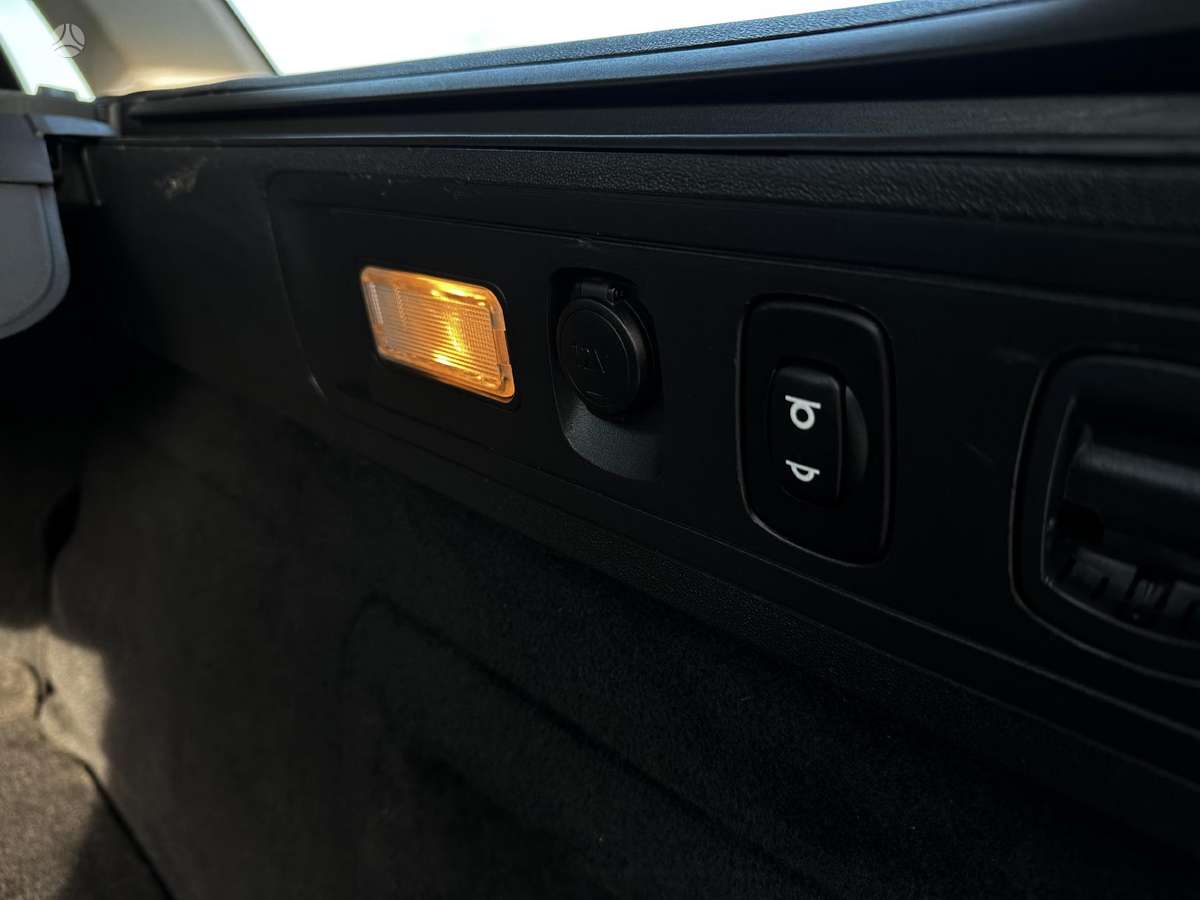 Citroen C5 2010 — photo 18