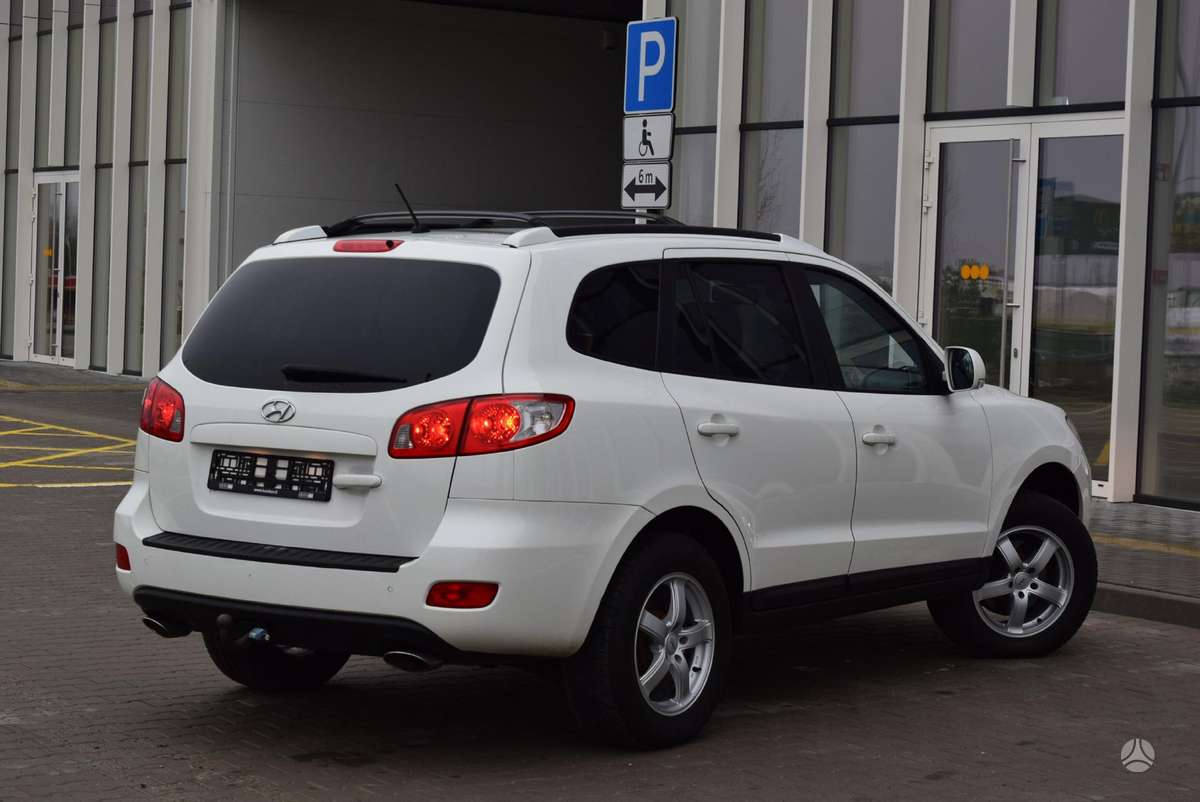 Hyundai Santa 2009 — engine 2188 cm³, 155 HP (114kW)