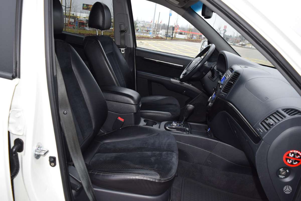 Hyundai Santa 2009 — photo 8