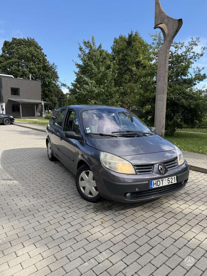 Renault Grand 2005 — rear view