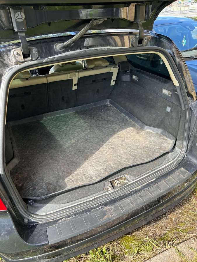 Volvo V70 2008 — engine 1997 cm³, 136 HP (100kW)