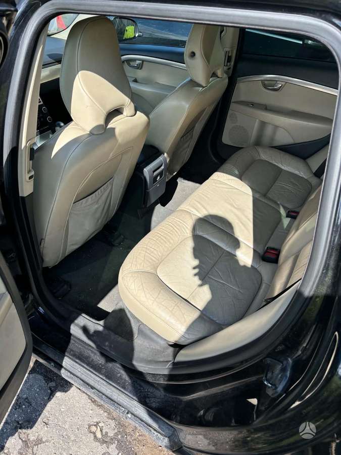 Volvo V70 2008 — photo 6