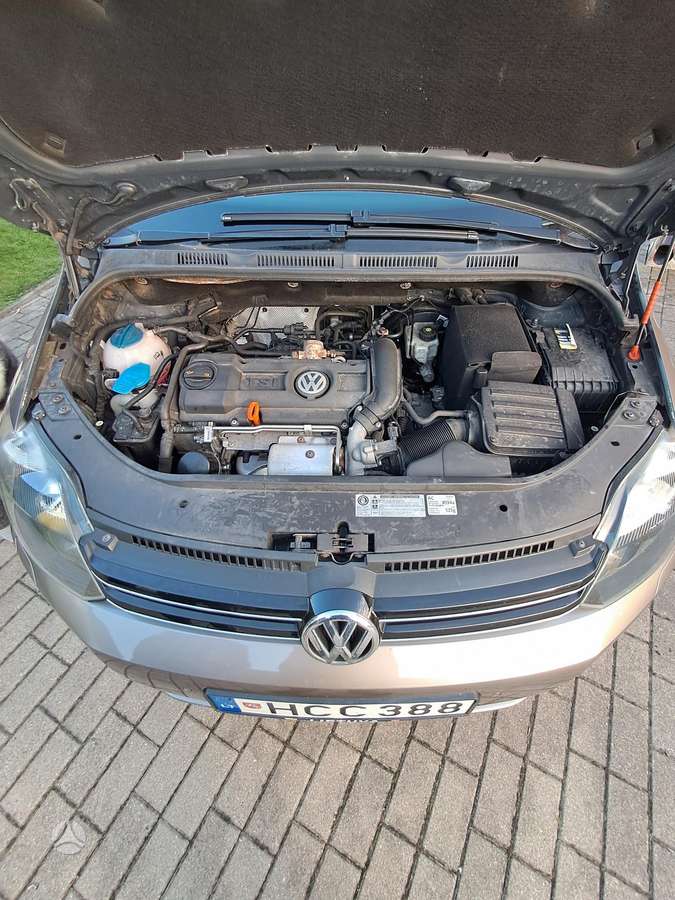 Volkswagen Golf 2011 — photo 11