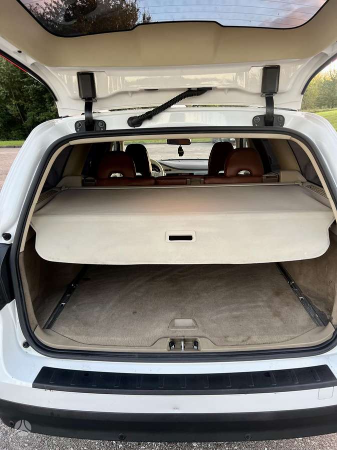 Volvo V70 2009 — photo 13