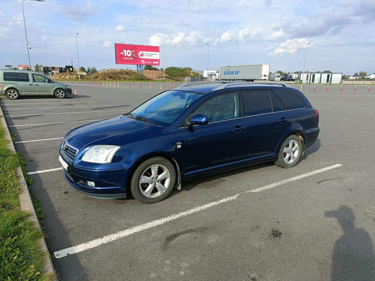 Toyota Avensis 2005 — vehicle for AFU Ukraine