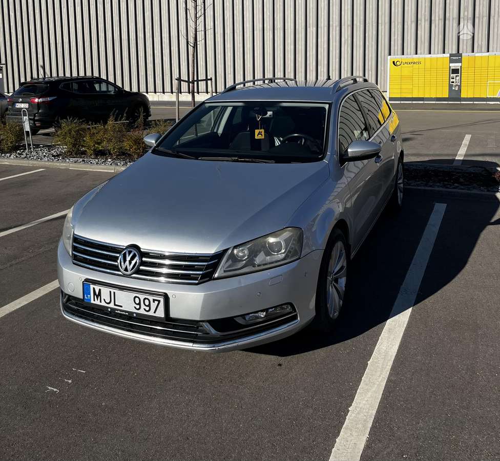 Volkswagen Passat, 2012