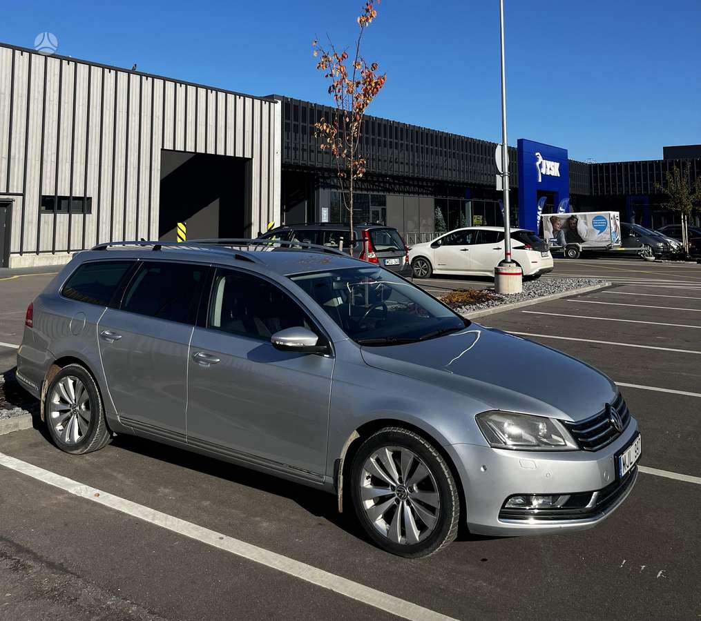 Volkswagen Passat 2012 — vehicle for AFU Ukraine