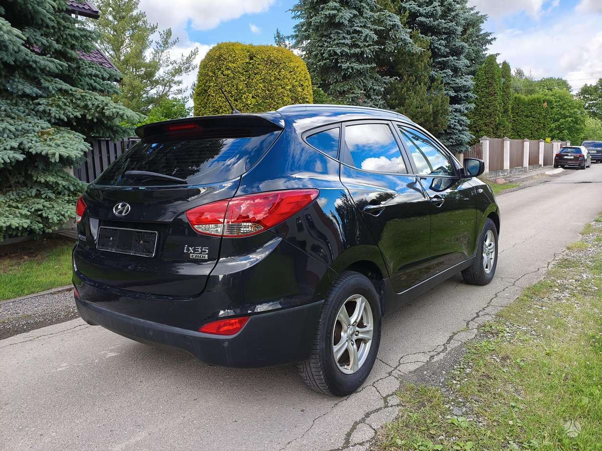 Hyundai ix35 2011 — двигун 1685 cm³, 116 HP (85kW)