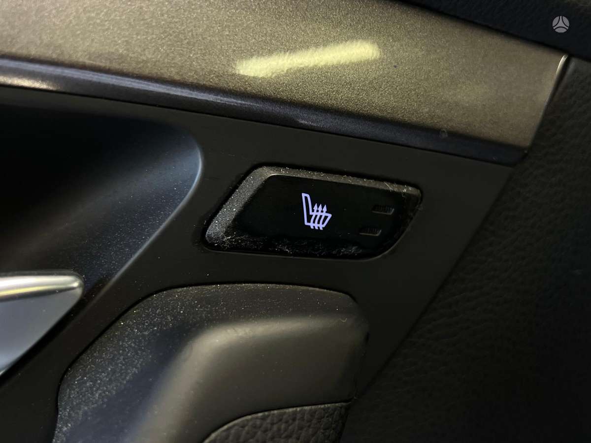Hyundai i40 2012 — photo 21