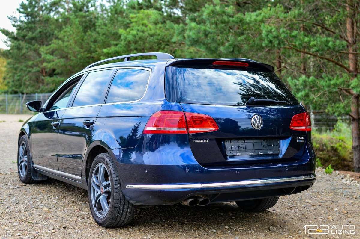 Volkswagen Passat 2011 — photo 6