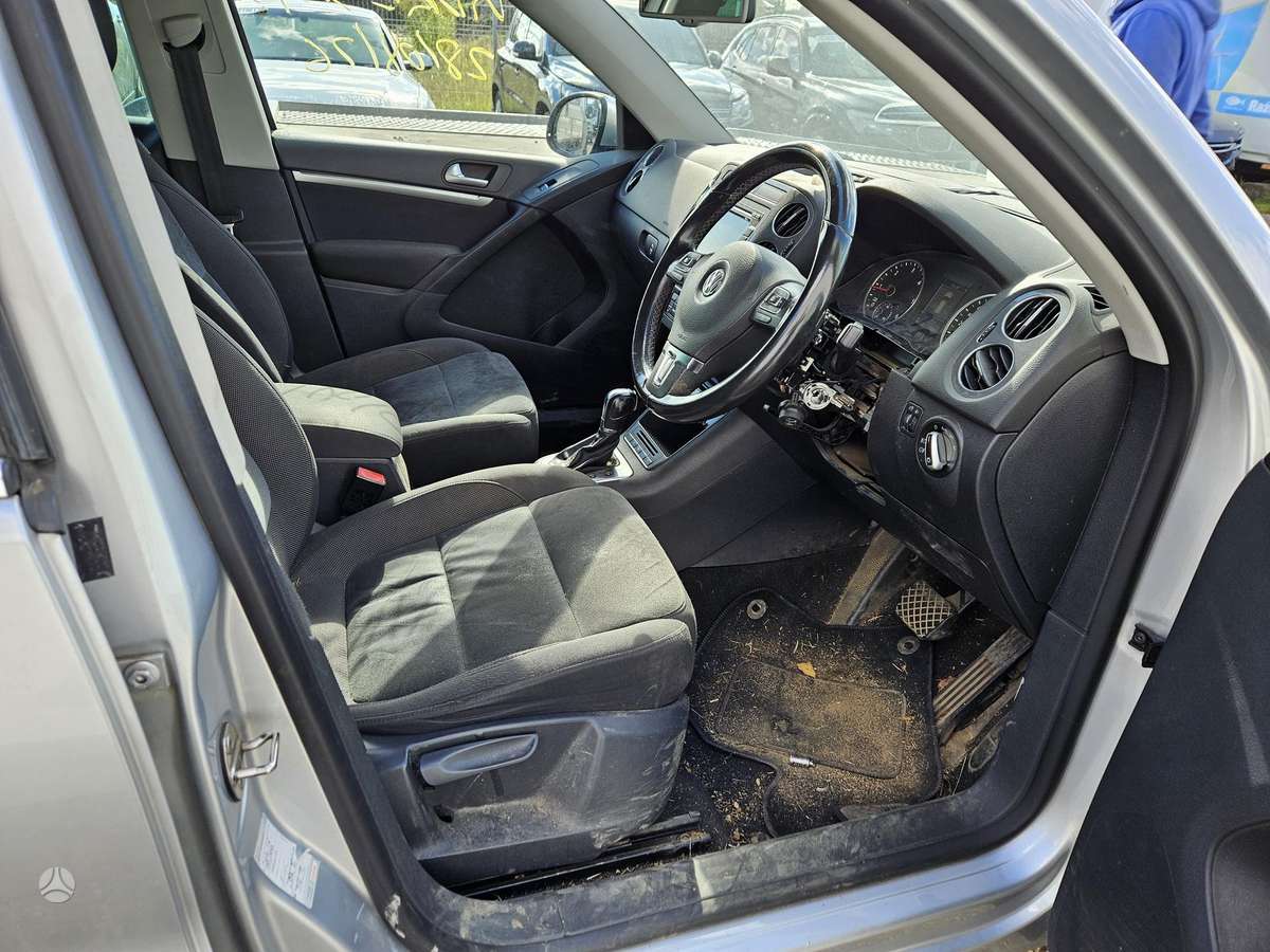Volkswagen Tiguan 2013 — photo 9