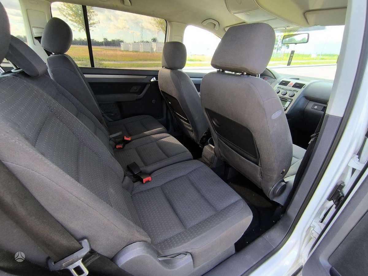 Volkswagen Touran 2007 — photo 12