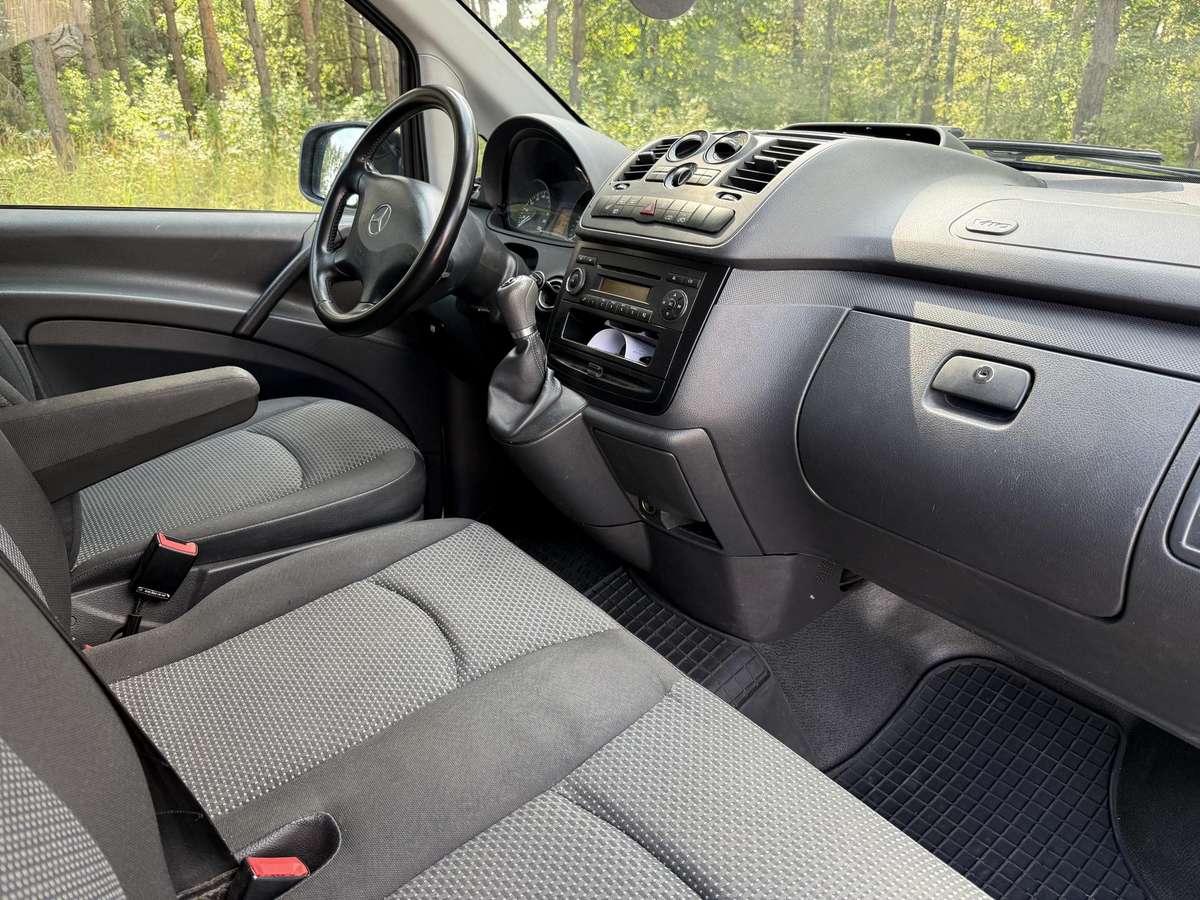 Mercedes-Benz Vito 2012 — photo 10