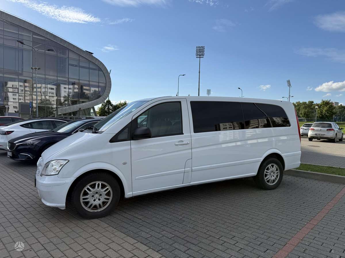 Mercedes-Benz Vito 2012 — interior