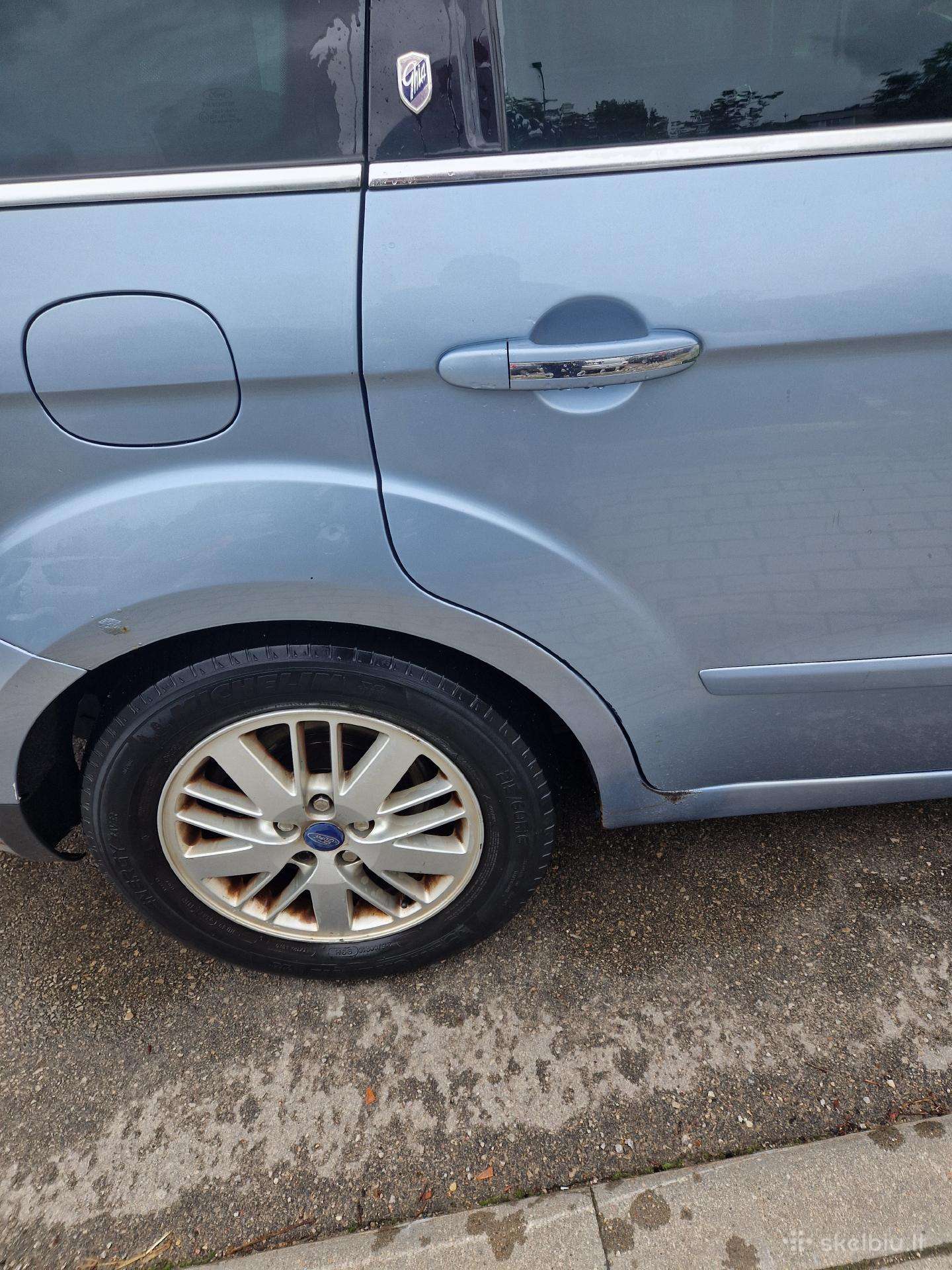 Ford Galaxy 2006 — двигун 2000 cm³, 145 HP (107kW)