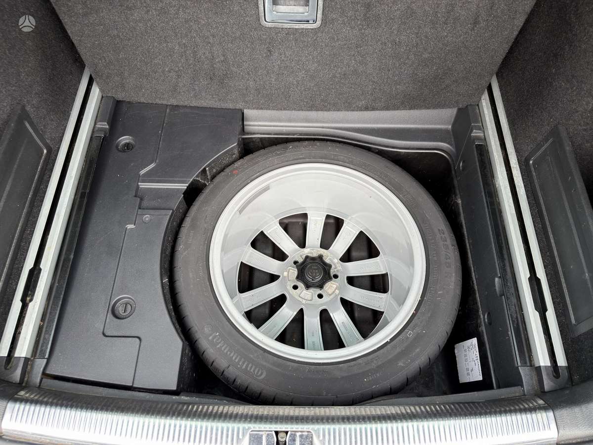 Volkswagen Passat 2013 — photo 37