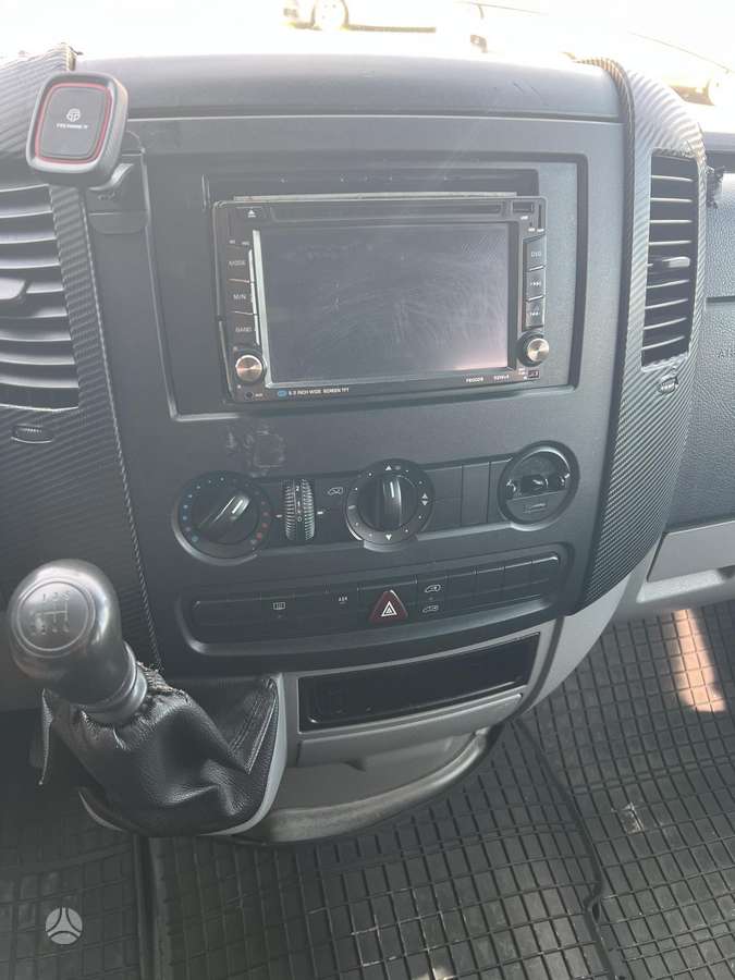 Volkswagen Crafter 2007 — photo 12