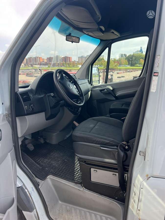 Volkswagen Crafter 2007 — photo 8