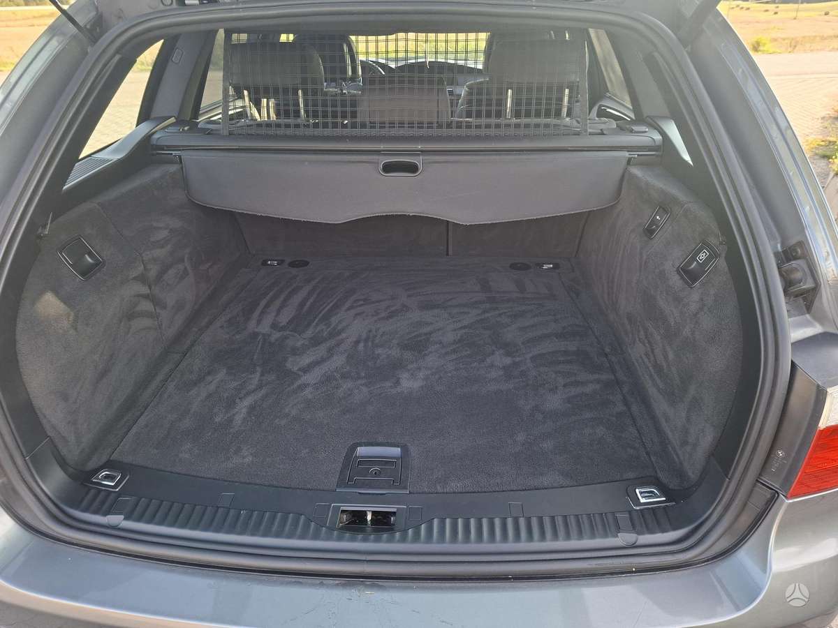 BMW 520 2009 — photo 8