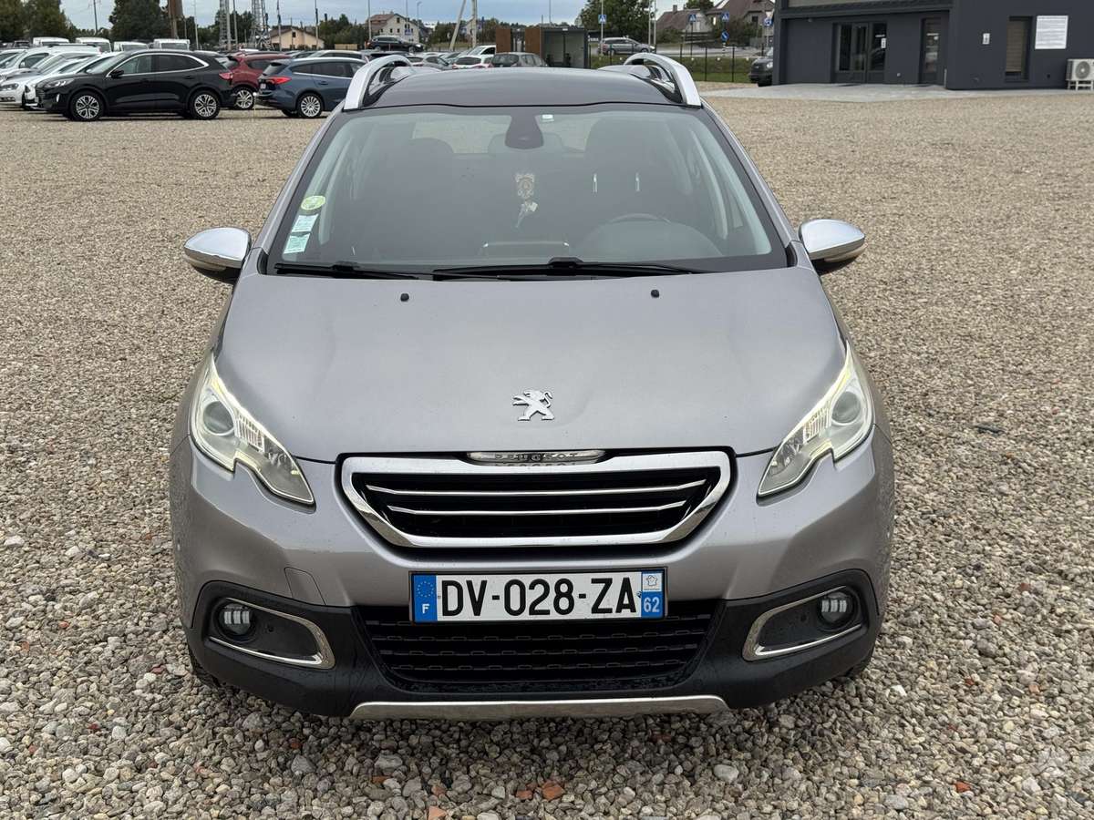 Peugeot 2008 2014 — вигляд ззаду