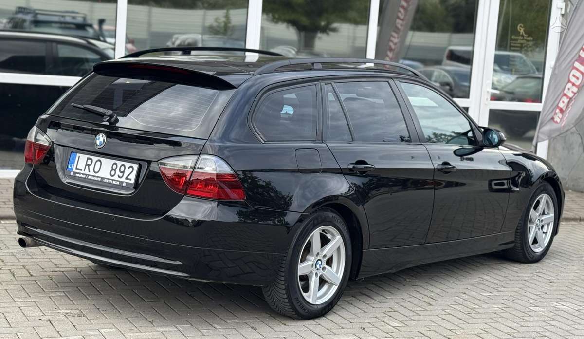 BMW 320 2006 — photo 7