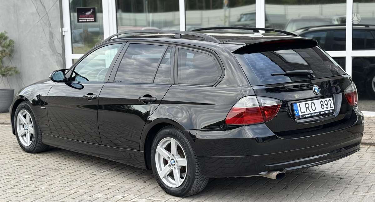 BMW 320 2006 — photo 8