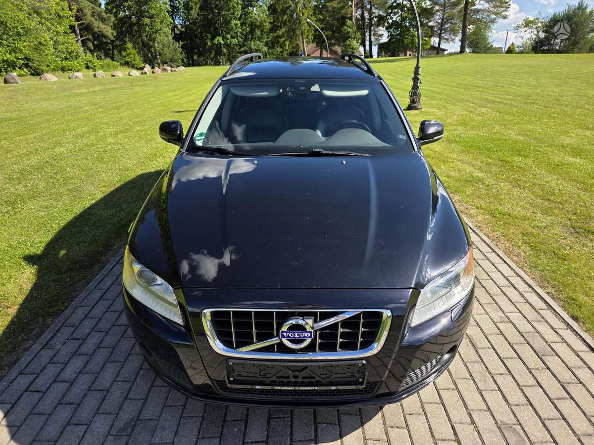 Volvo V70 2012 — photo 5