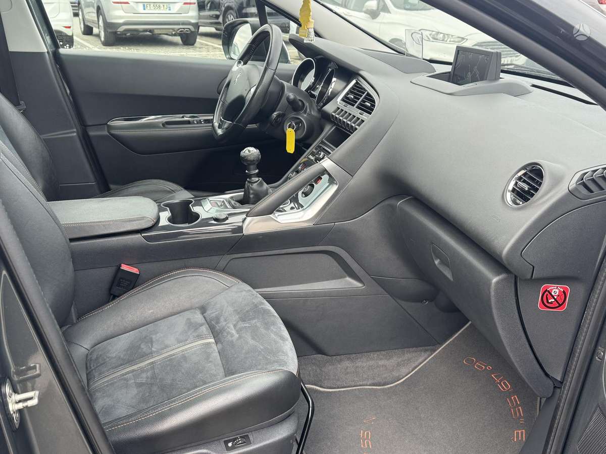 Peugeot 3008 2015 — photo 10