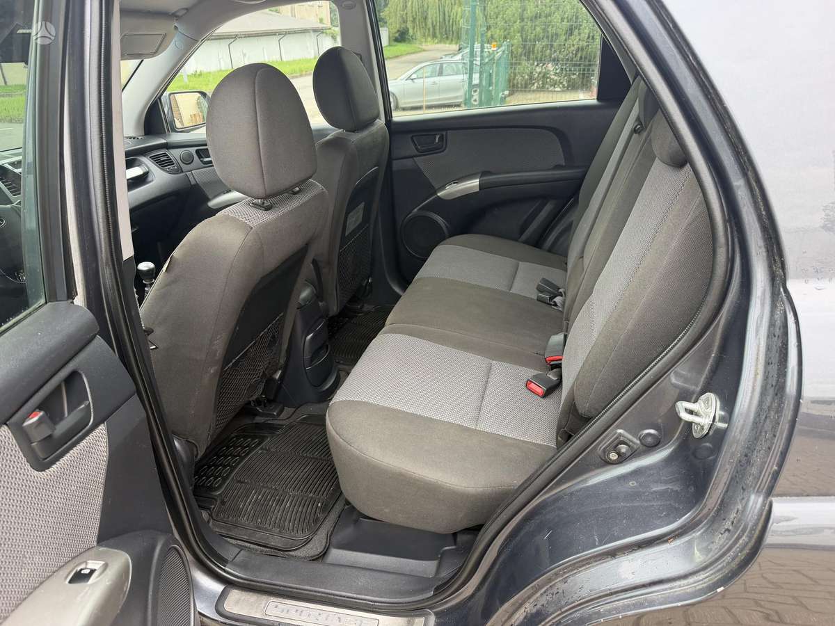 Kia Sportage 2008 — photo 11