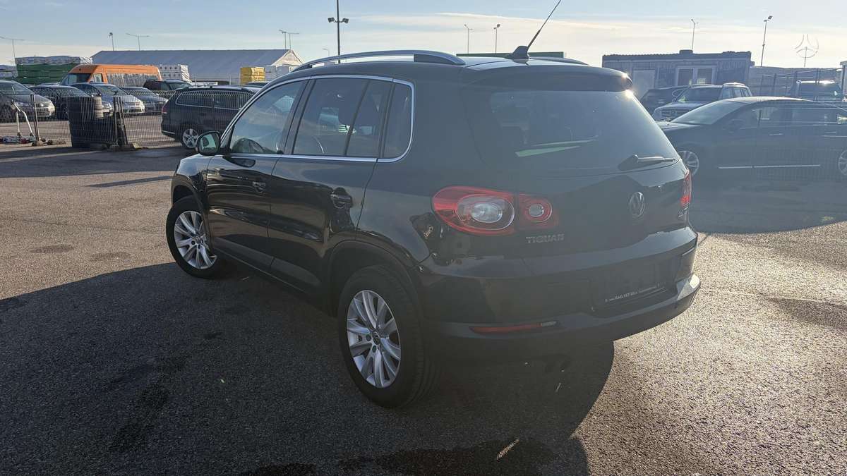 Volkswagen Tiguan 2009 — photo 5