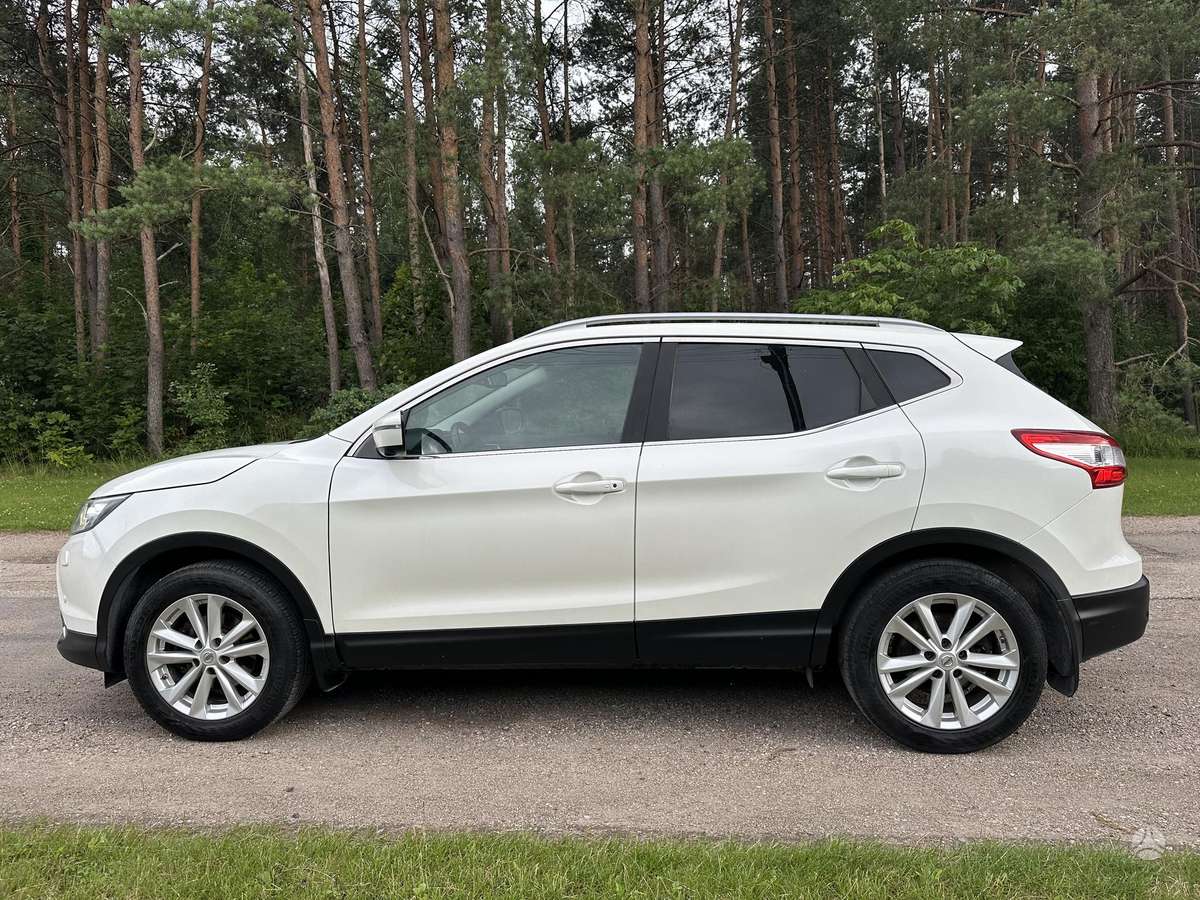 Nissan Qashqai 2015 — photo 9
