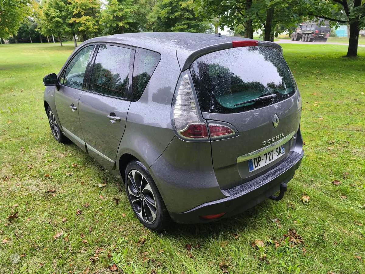 Renault Scenic 2015 — фото 5