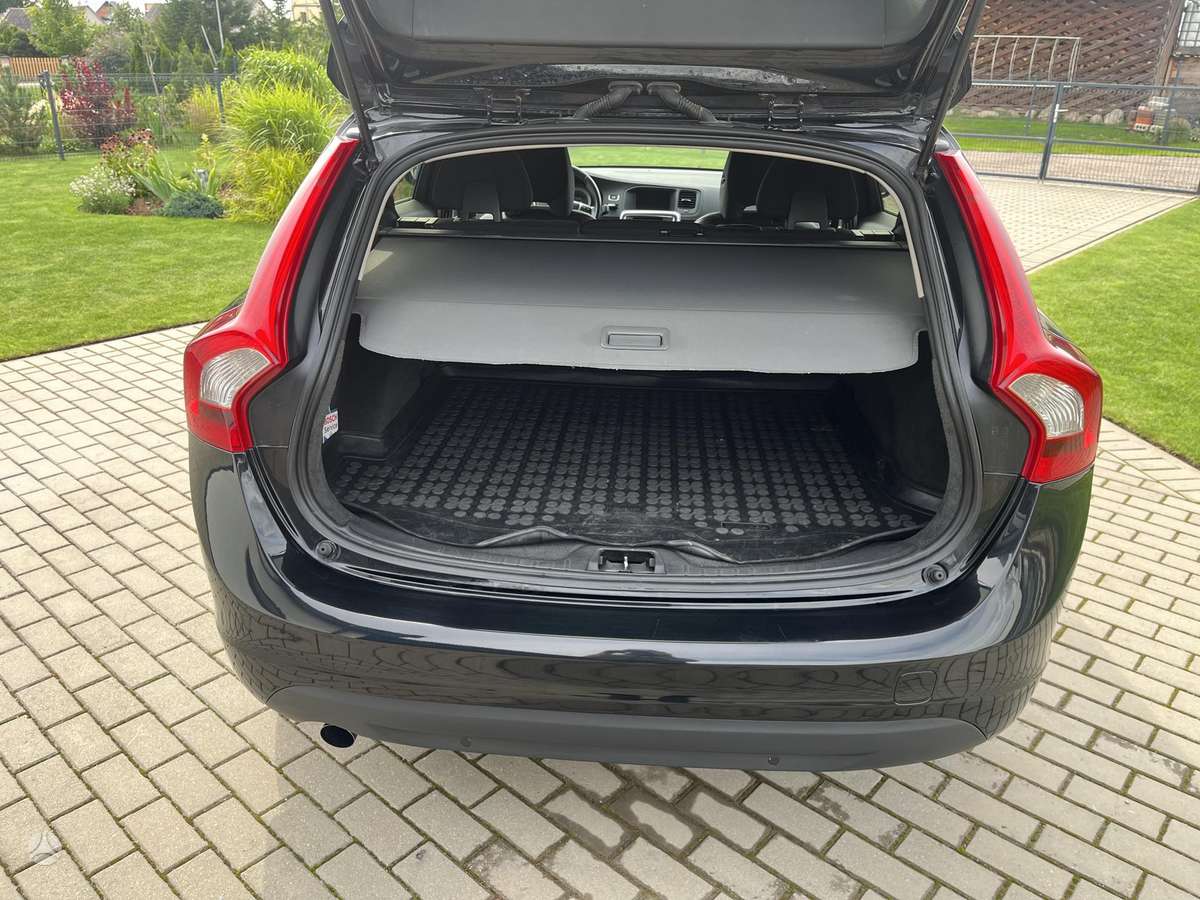 Volvo V60 2011 — photo 5