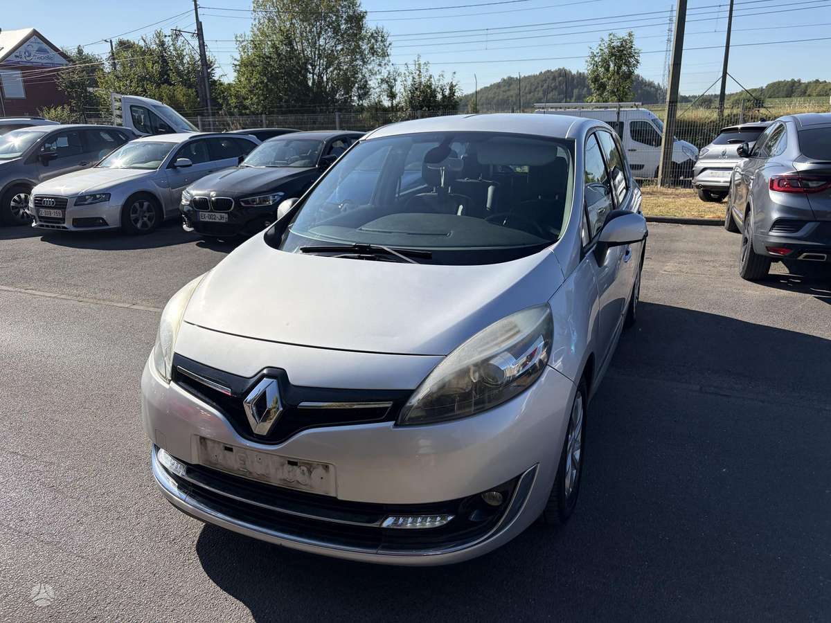 Renault Grand 2013 — rear view
