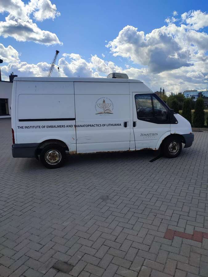 Ford Transit 2009 — салон