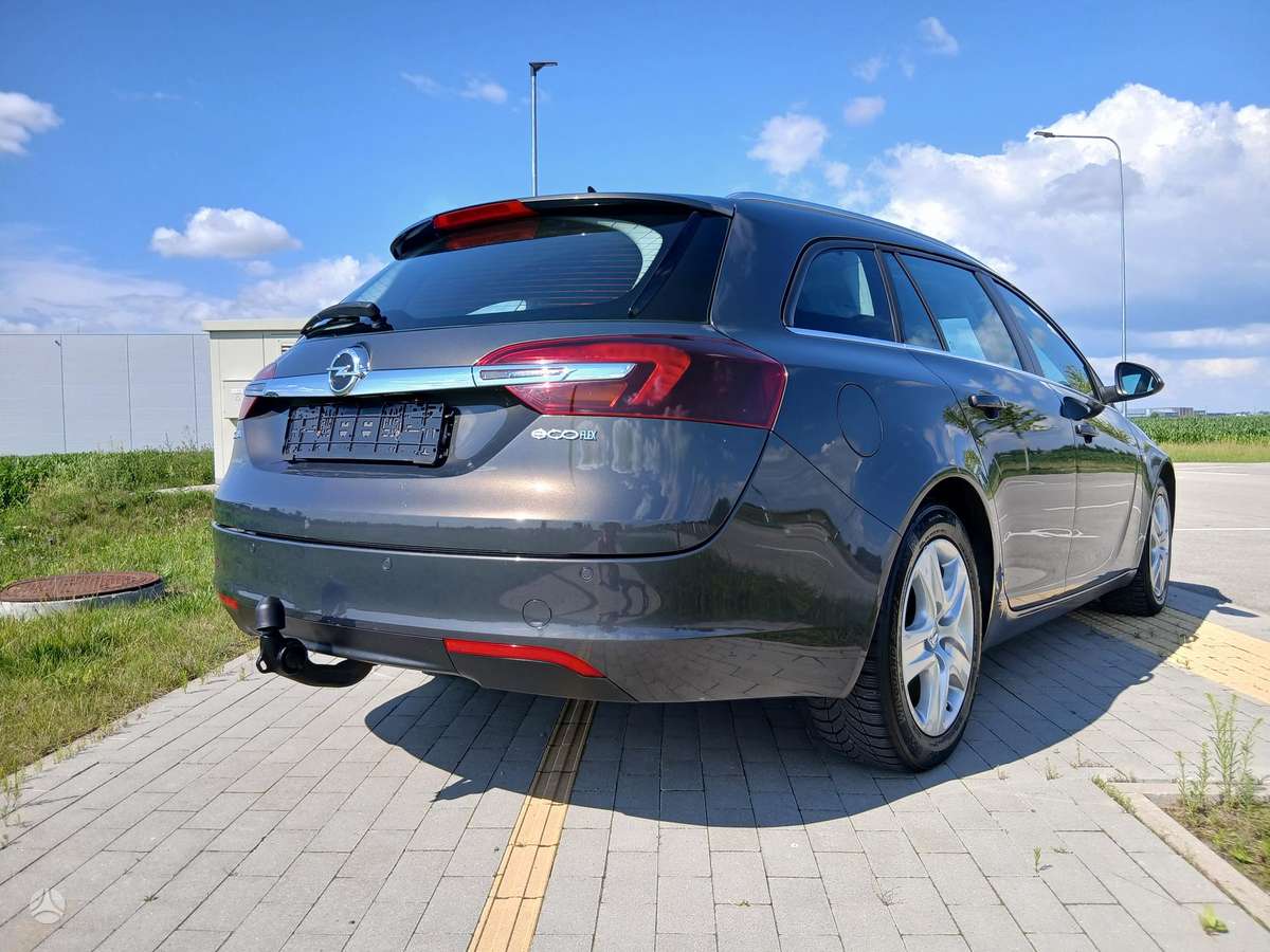 Opel Insignia 2014 — photo 17